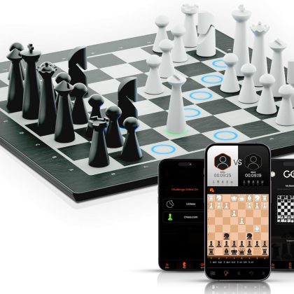 GoCube GoChess Mini - Chess Game, 2 Players, Age 12+